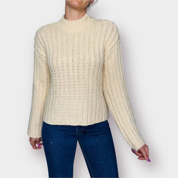 Y2K St John’s Bay Cream‎ Mockneck Sweater - Picture 1 of 4